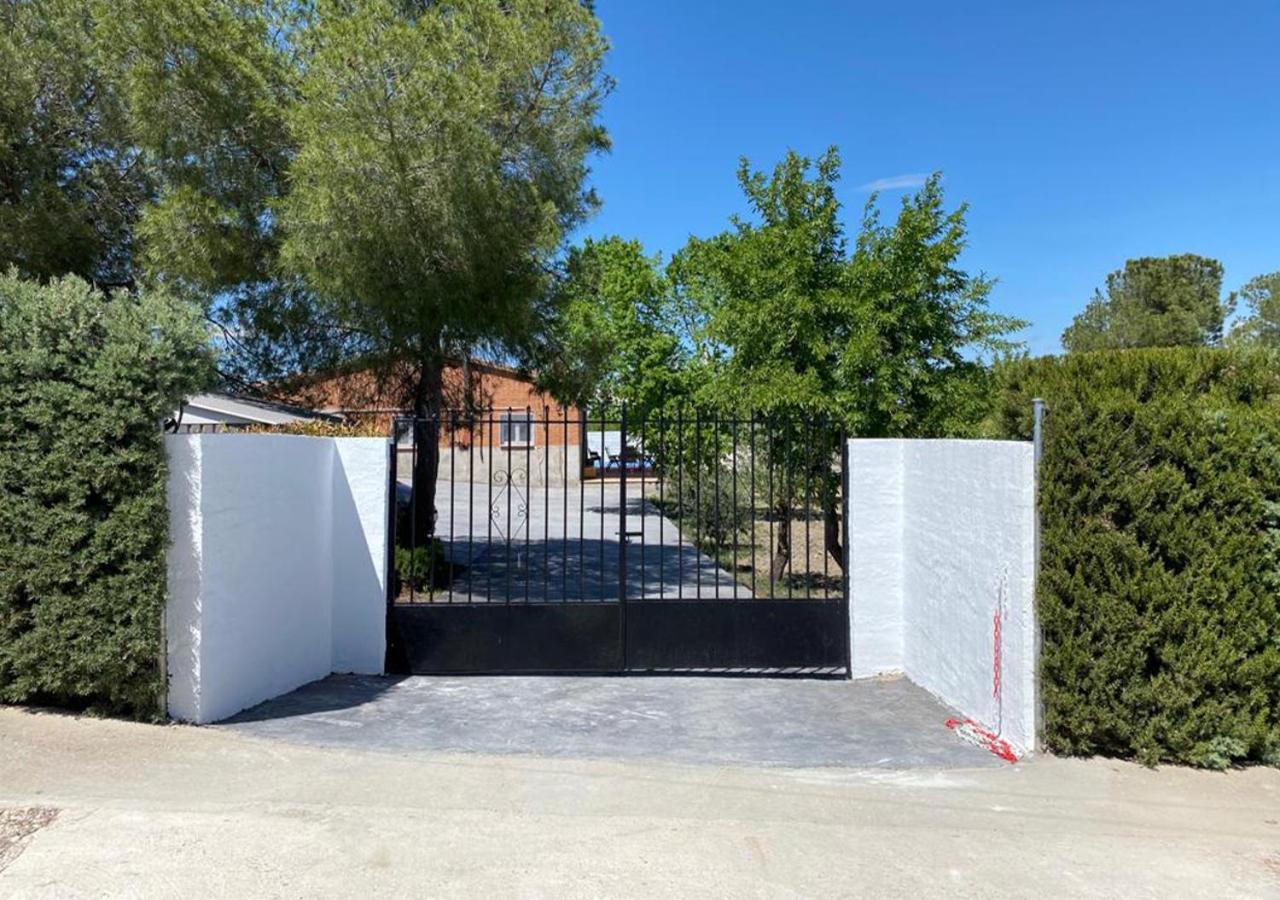 Fuentiduena de Tajo Casa Con Piscina, Villa Alarilla מראה חיצוני תמונה