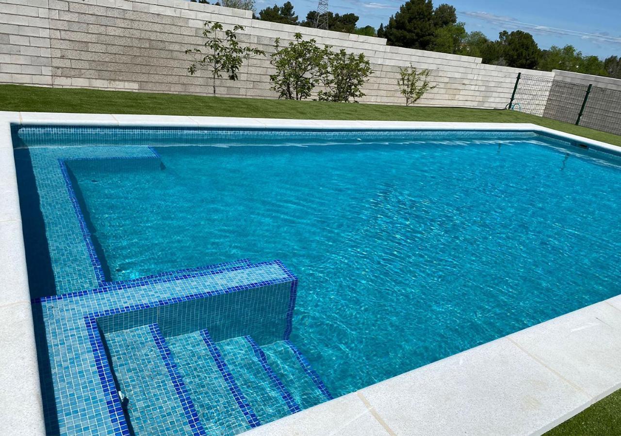 Fuentiduena de Tajo Casa Con Piscina, Villa Alarilla מראה חיצוני תמונה