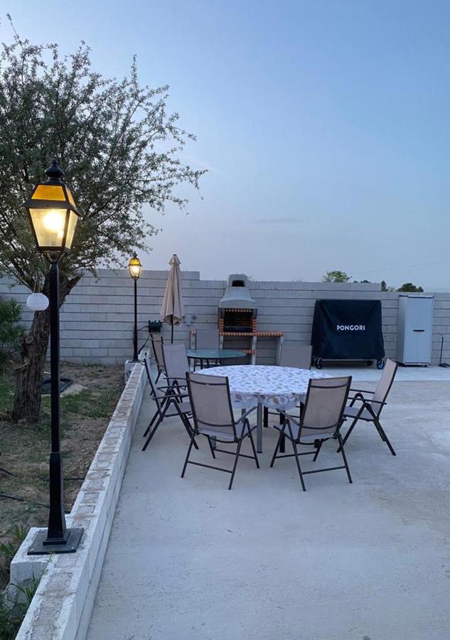 Fuentiduena de Tajo Casa Con Piscina, Villa Alarilla מראה חיצוני תמונה